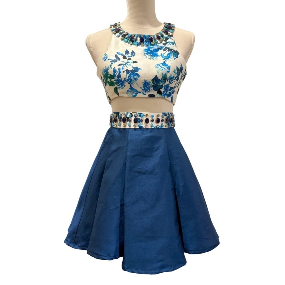 Mac Duggal Size 2 Blue Floral Beaded Rhinestone Crop Top Skirt Set Y2K McBling